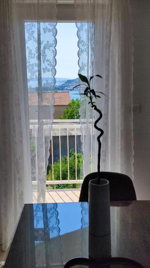 Apartman Jelena Podstrana Eksteriør billede