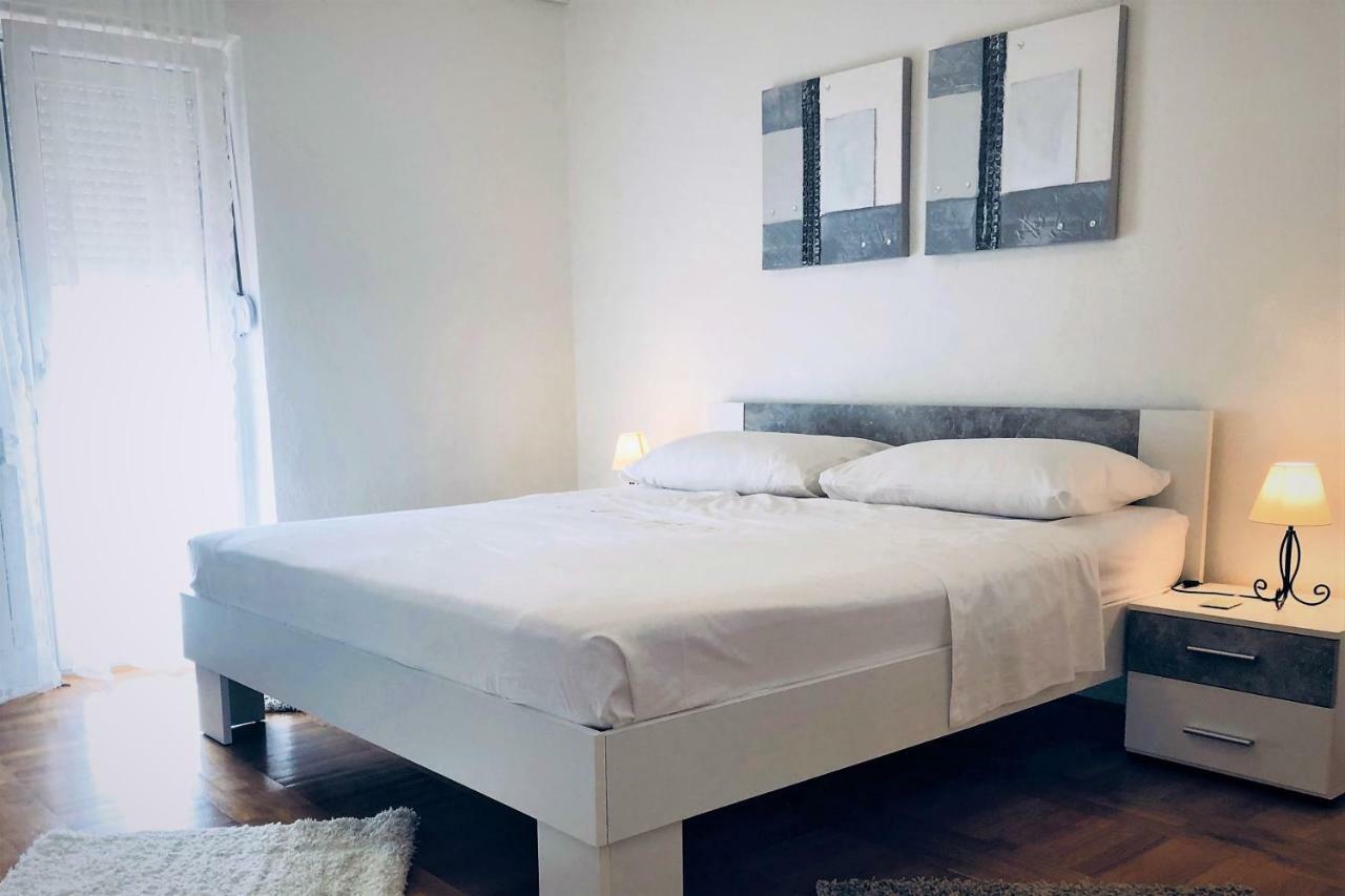 Apartman Jelena Podstrana Eksteriør billede